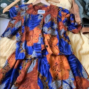 Vintage Floral Short Top & Flowy Pant Set Size S